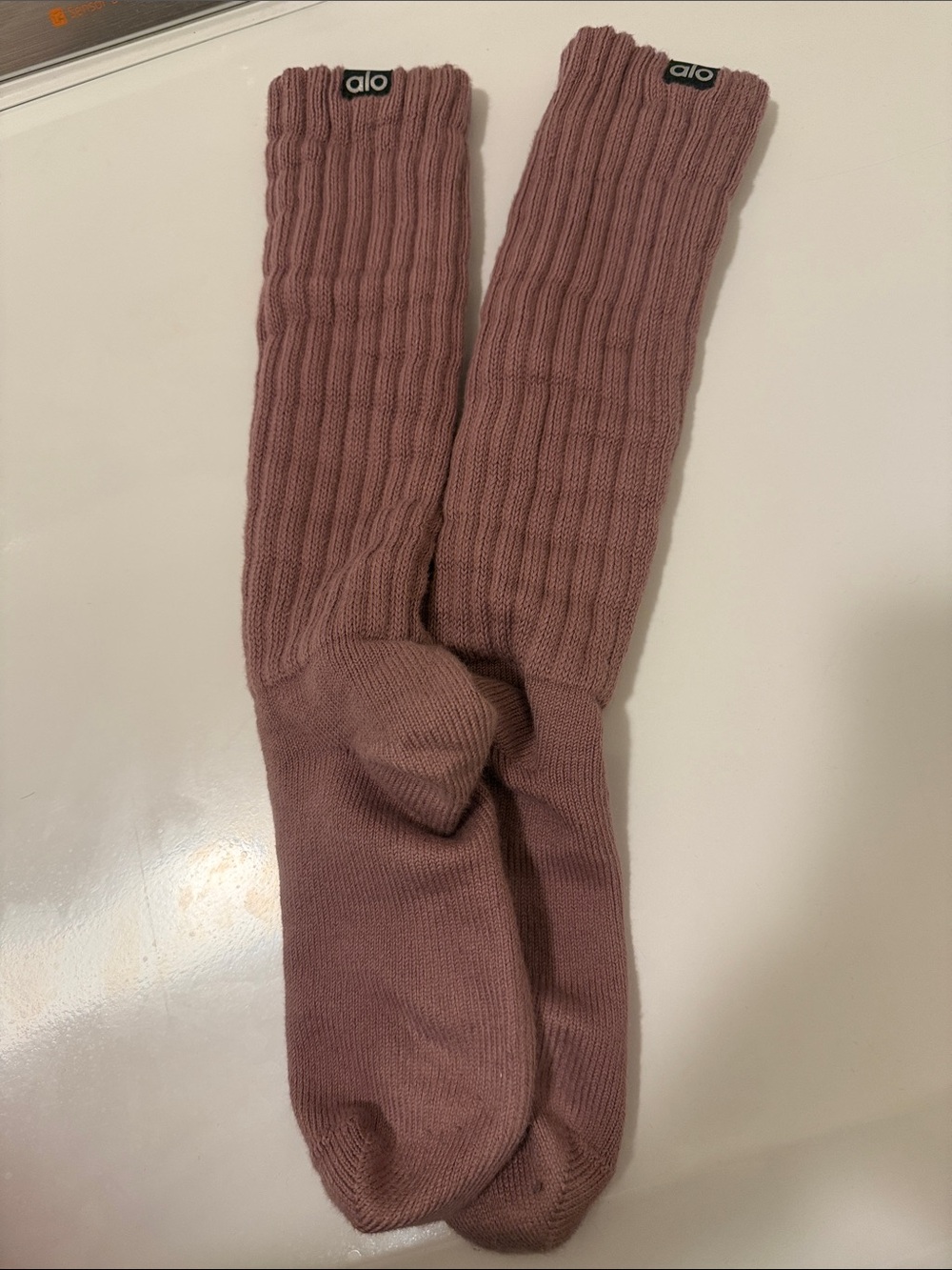 ALO Yoga Scrunch Socks
